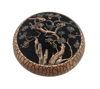 Japanese-Style Decorative Incense Burner with Cherry Blossom and Bird Motif – Elegant Home Decor Accessory, Metallic Japanese Cherry Blossom Incense Burner with Unique Lattice Edge Design