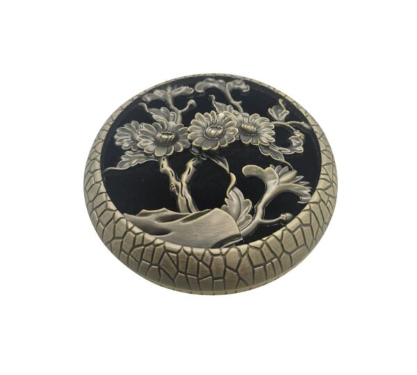 Stylish and Durable Tree-Inspired Round Incense Burner for Home and Meditation Spaces, Elegant Tree-Design Round Incense Burner: A Perfect Blend of Art and Functionality