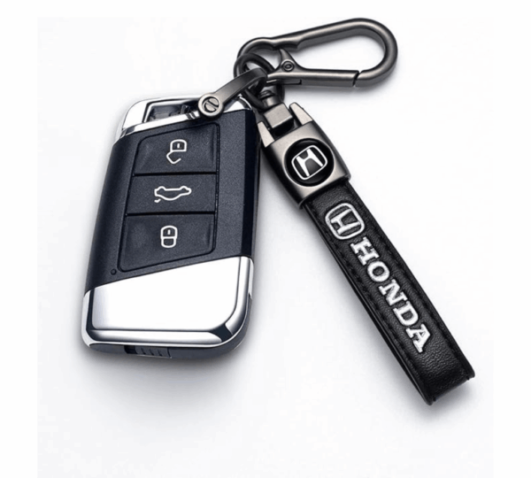 Premium Alloy & Leather Car Keychain – 360° Rotatable, Scratch-Resistant, Car Logo Design, Durable & Stylish Key Ring for Men and Women - Image 3