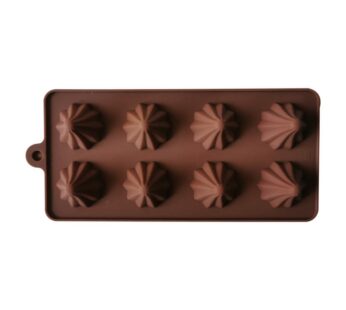 Silicone Chocolate Mould with 8 Cavities Featuring Elegant Fan Shell Design, Flexible Non-Stick Baking Tray Mold for Chocolates, Candies, and Decorative Treats – Brown
