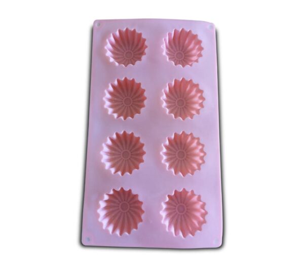 Silicone Flower Mould – 8-Cavity Daisy Shape Baking Tray Mold, Flexible Non-Stick Food-Grade Silicone for Chocolate, Candy, Mini Cakes, Jelly, and DIY Crafts - Image 3