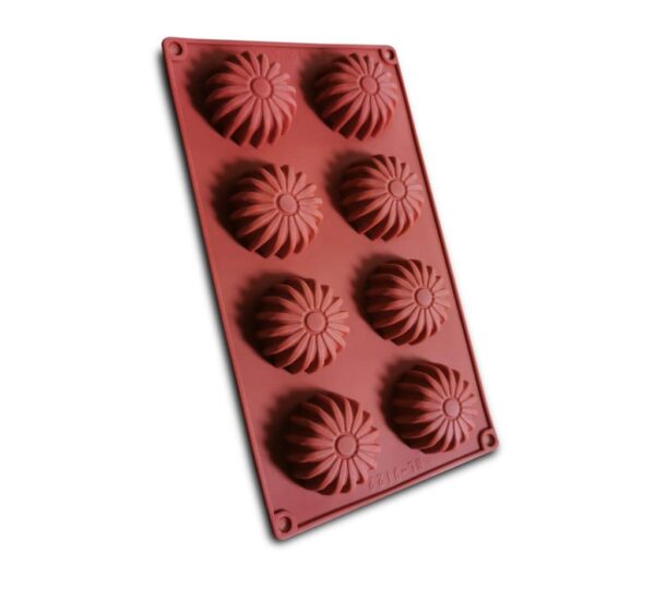 Silicone Flower Mould – 8-Cavity Daisy Shape Baking Tray Mold, Flexible Non-Stick Food-Grade Silicone for Chocolate, Candy, Mini Cakes, Jelly, and DIY Crafts - Image 5