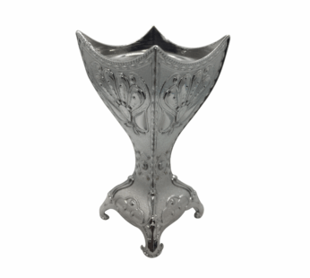 Vintage-Inspired Metal Incense Burner – Antique Look Table Décor, Aromatherapy Accessory, Ideal Gift for Home Enthusiasts.